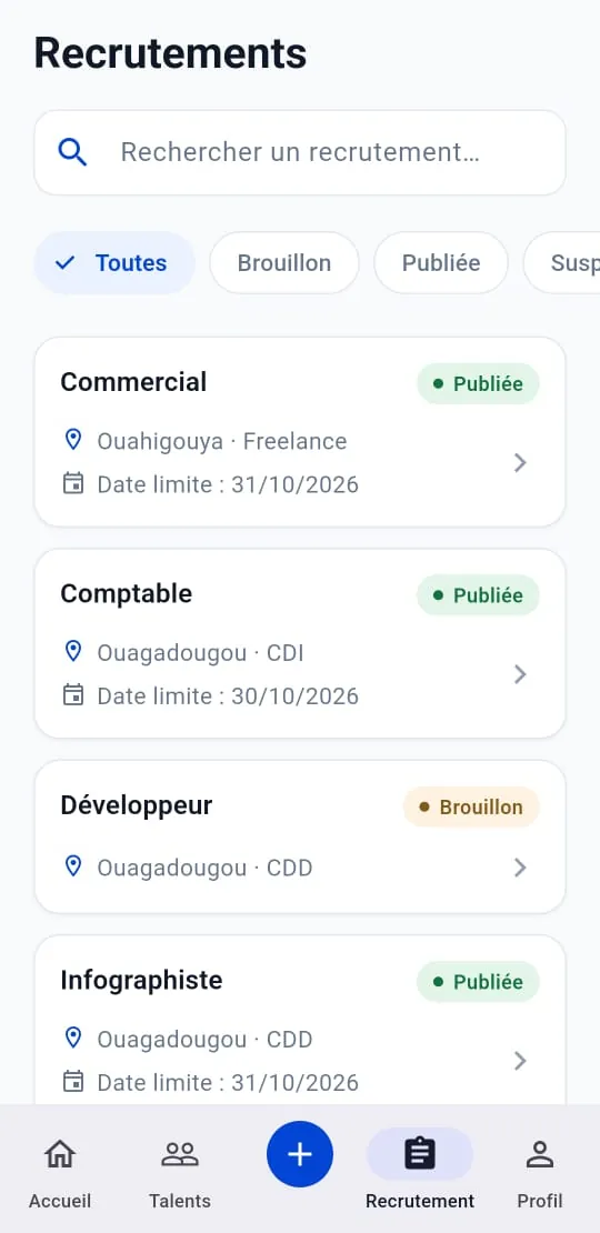 Écran Recrutements : liste des offres et de leur statut